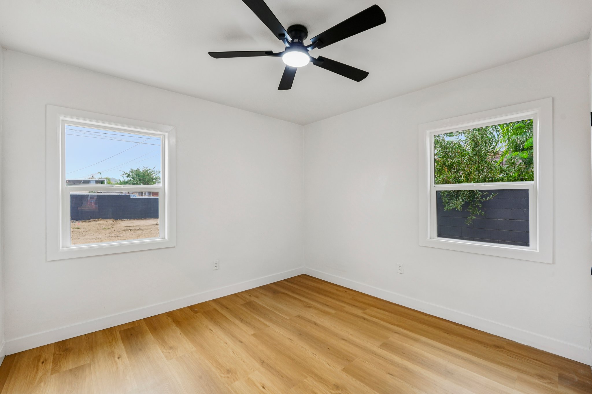Beech Ave-S0910-017.jpg