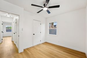 Beech Ave-S0910-019.jpg
