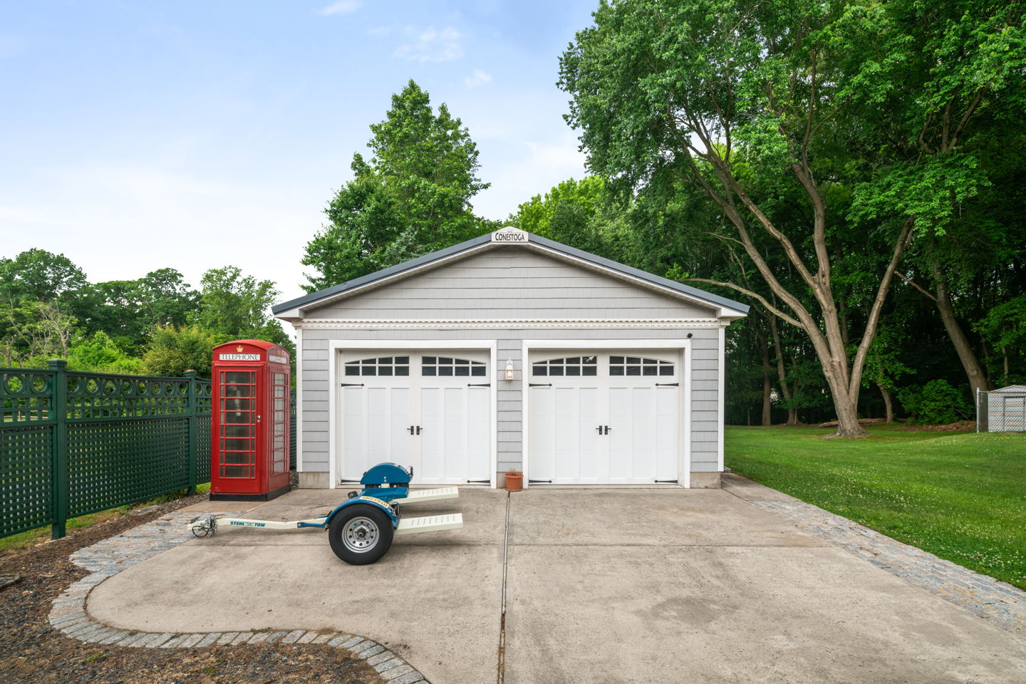 906 Davis Rd, Barrington, NJ 08007 PLUSH Image Corporation