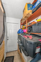 906 Laundry Room 1