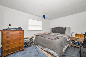 906 Bedroom 1a