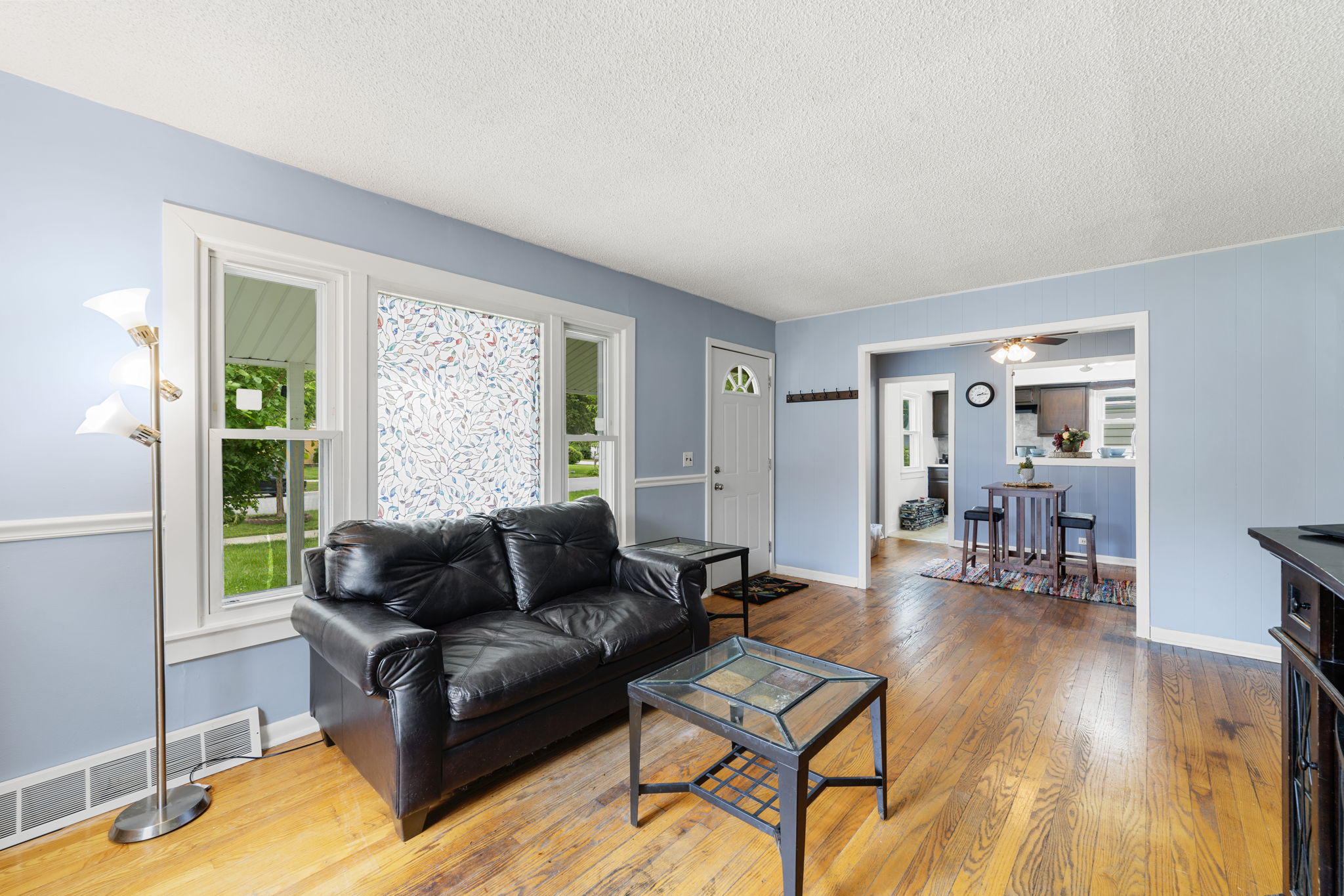 Living Room/Dining Room