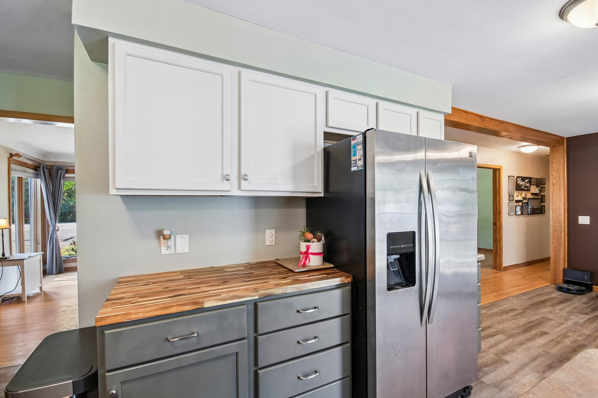 N Cascade St-S1109-012.jpg