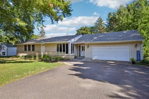 N Cascade St-S1109-001.jpg