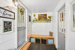 N Cascade St-S1109-005.jpg
