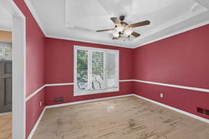 906 NW Chestnut Cir-012