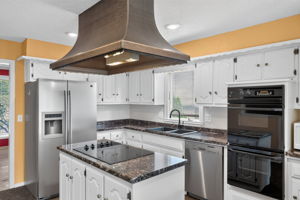 906 NW Chestnut Cir-021