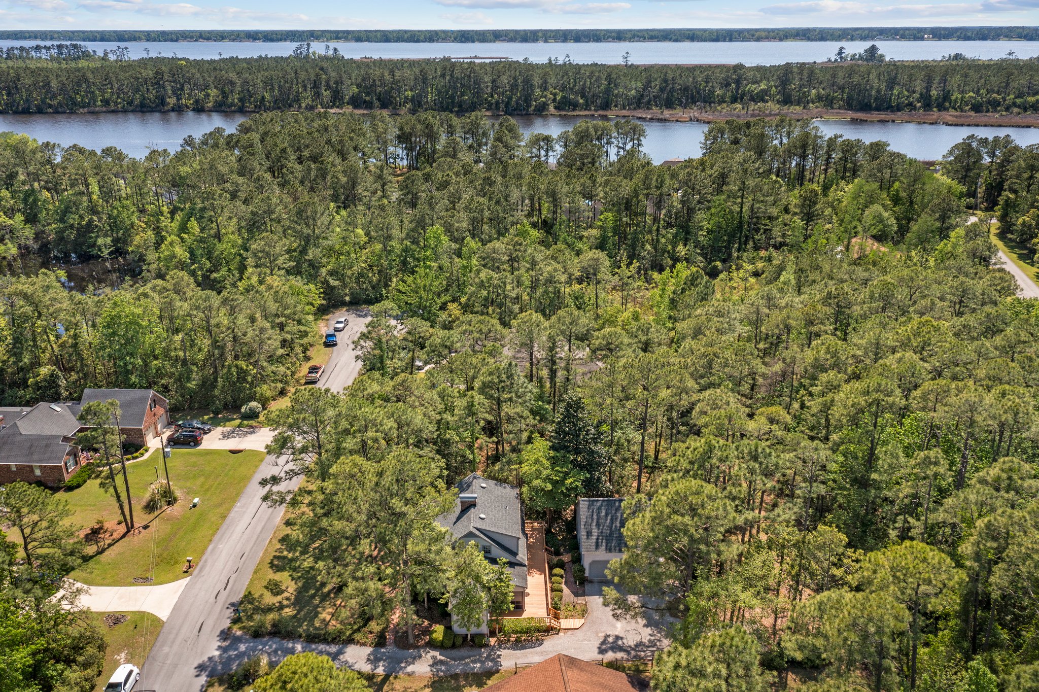 906 Point Ct, New Bern, NC 28560, USA Photo 23