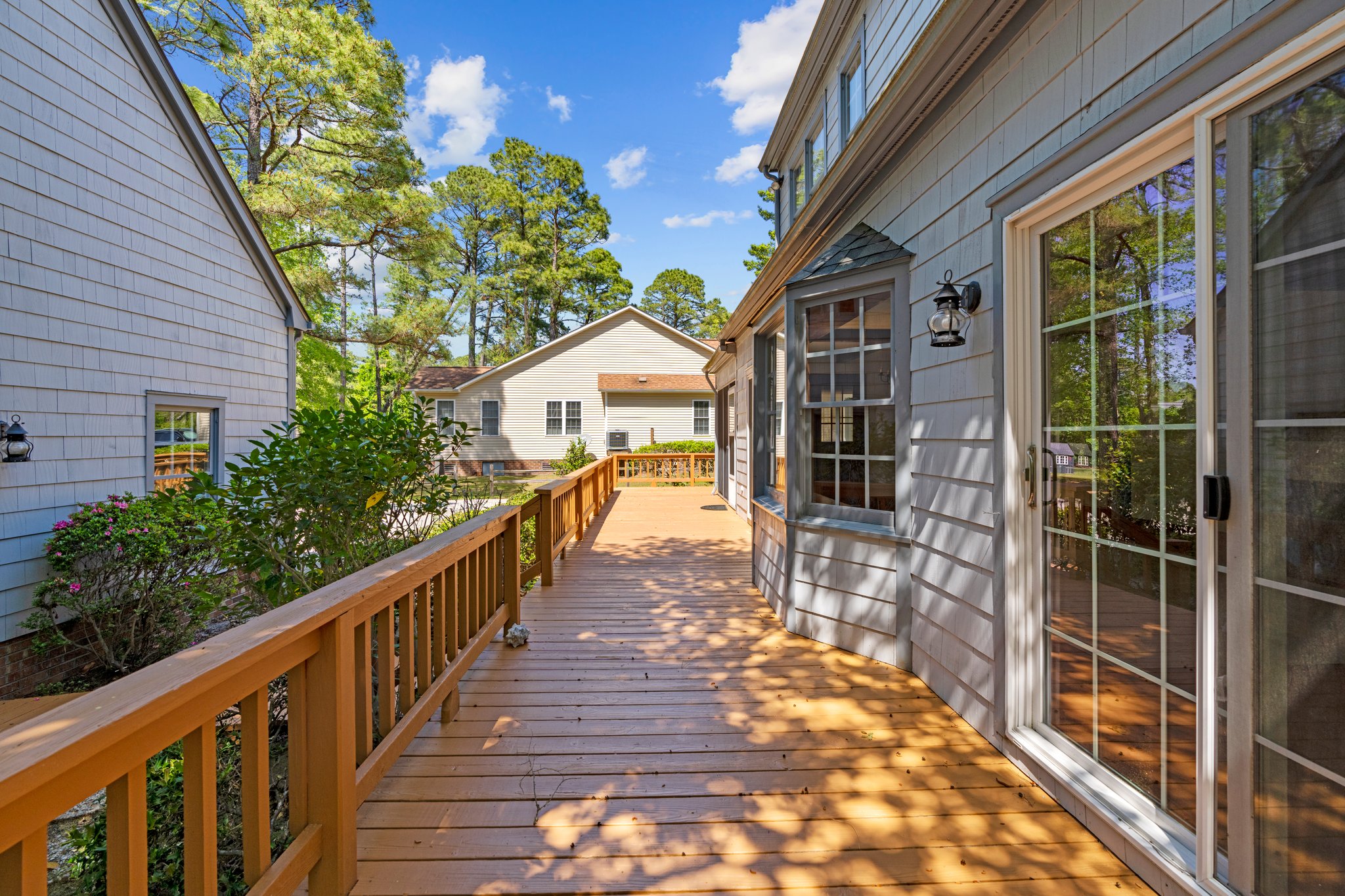 906 Point Ct, New Bern, NC 28560, USA Photo 9