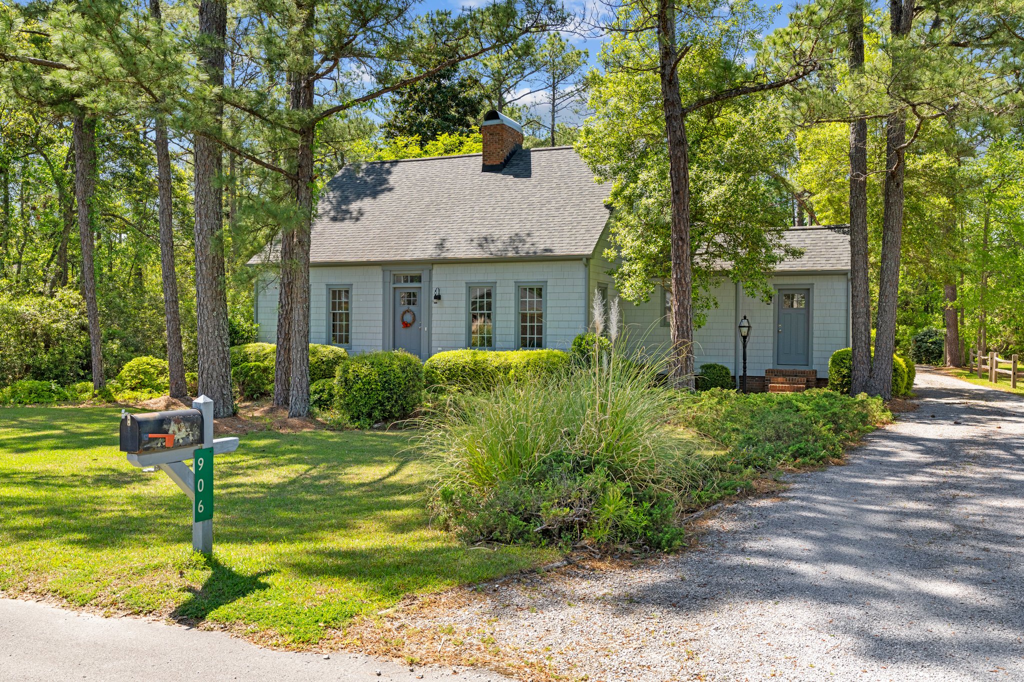 906 Point Ct, New Bern, NC 28560, USA