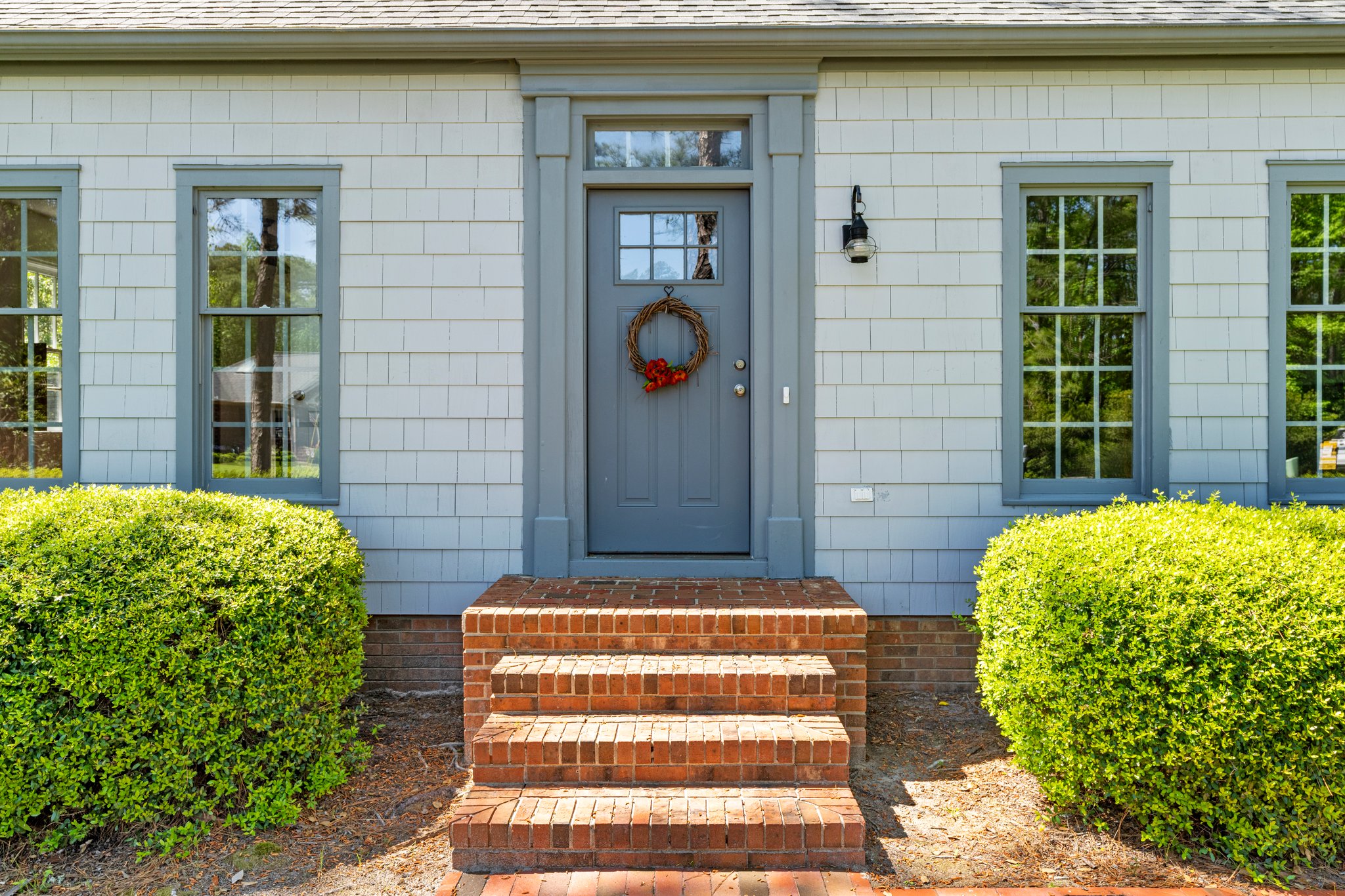 906 Point Ct, New Bern, NC 28560, USA Photo 3
