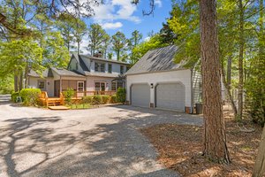 906 Point Ct, New Bern, NC 28560, USA Photo 6
