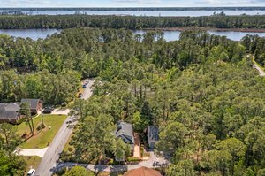 906 Point Ct, New Bern, NC 28560, USA Photo 22