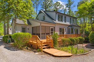 906 Point Ct, New Bern, NC 28560, USA Photo 5