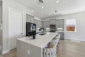 012_F8_9060 Horvath St