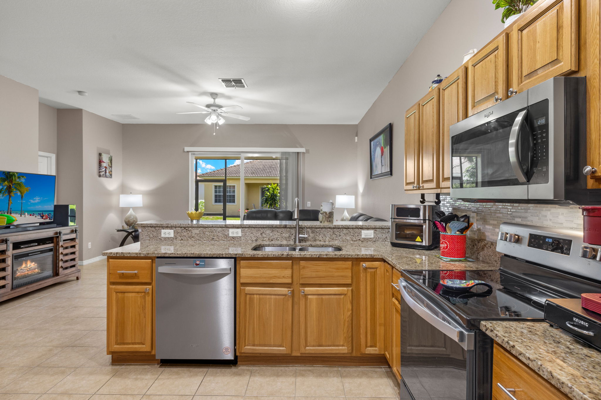 Kitchen 2 of 3