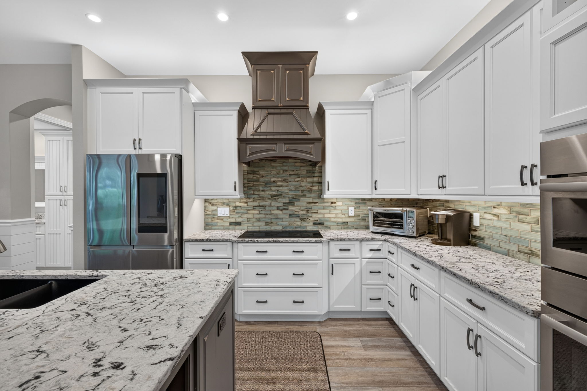 Kitchen 4 of 5