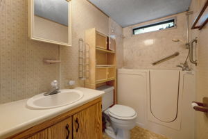  Photo 24