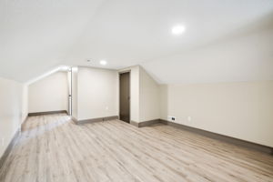 12_Interior