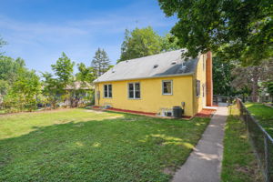 22_Exterior