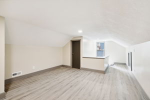 13_Interior