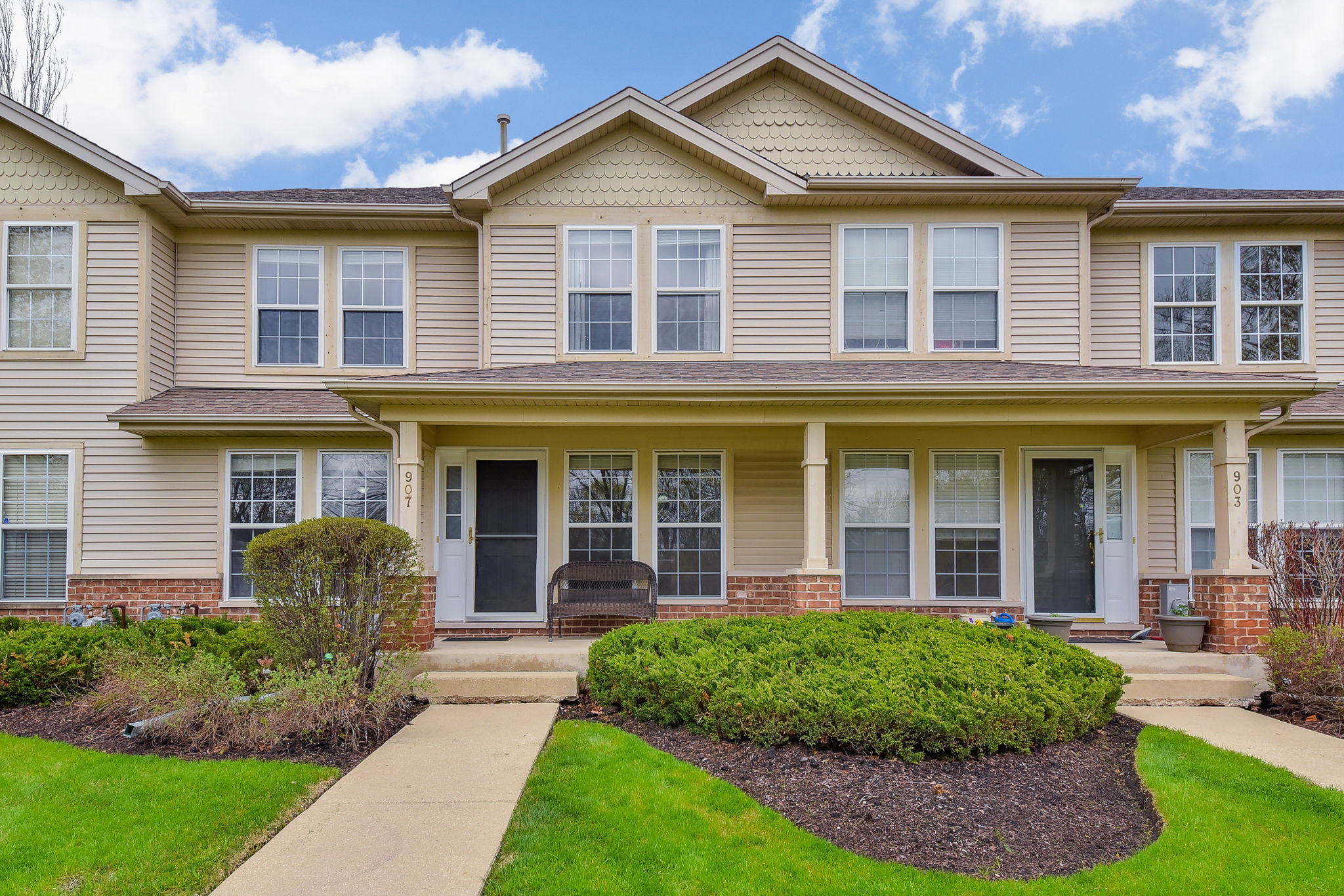  907 Main St, Batavia, IL 60510, US Photo 2