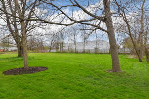  907 Main St, Batavia, IL 60510, US Photo 20