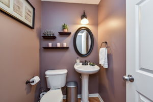  907 Main St, Batavia, IL 60510, US Photo 9