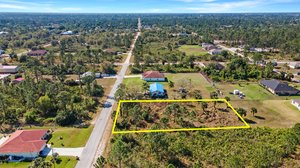 Drone Shot 4_Wtih Lot Line.jpg