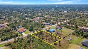 Drone Shot 5_Wtih Lot Line.jpg