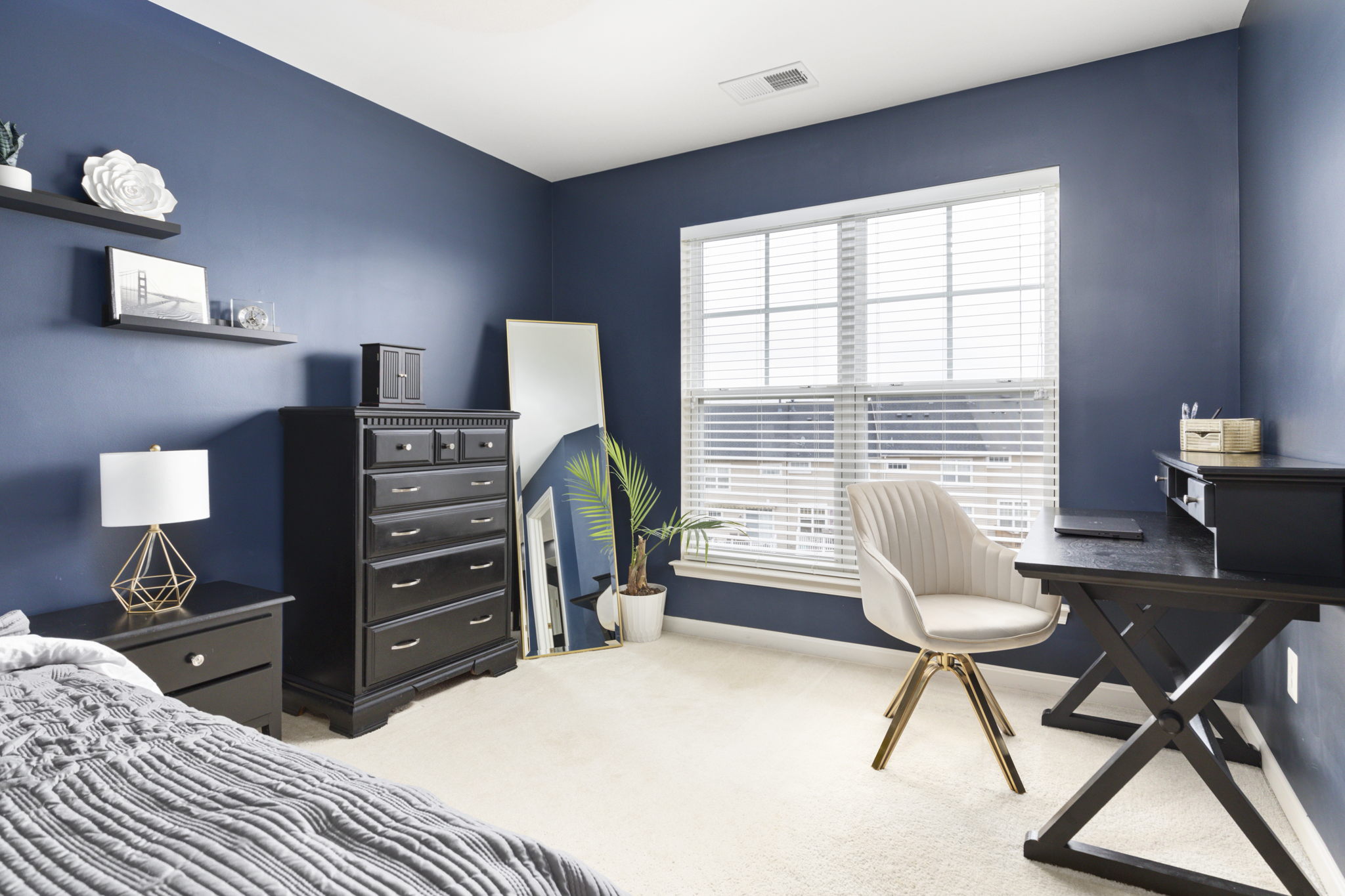 9072 Marble Falls Ct, Bristow, VA 20136, USA Photo 15