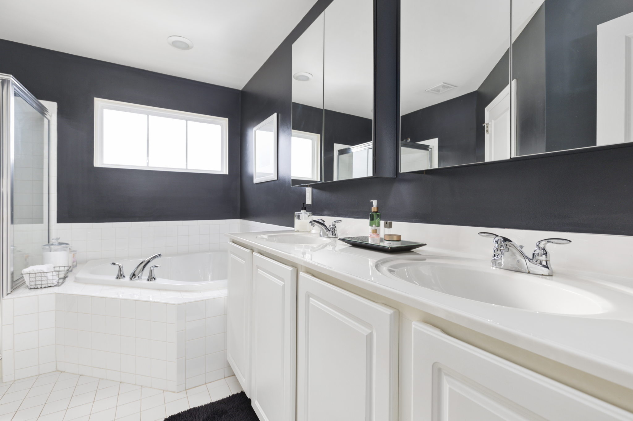 9072 Marble Falls Ct, Bristow, VA 20136, USA Photo 18