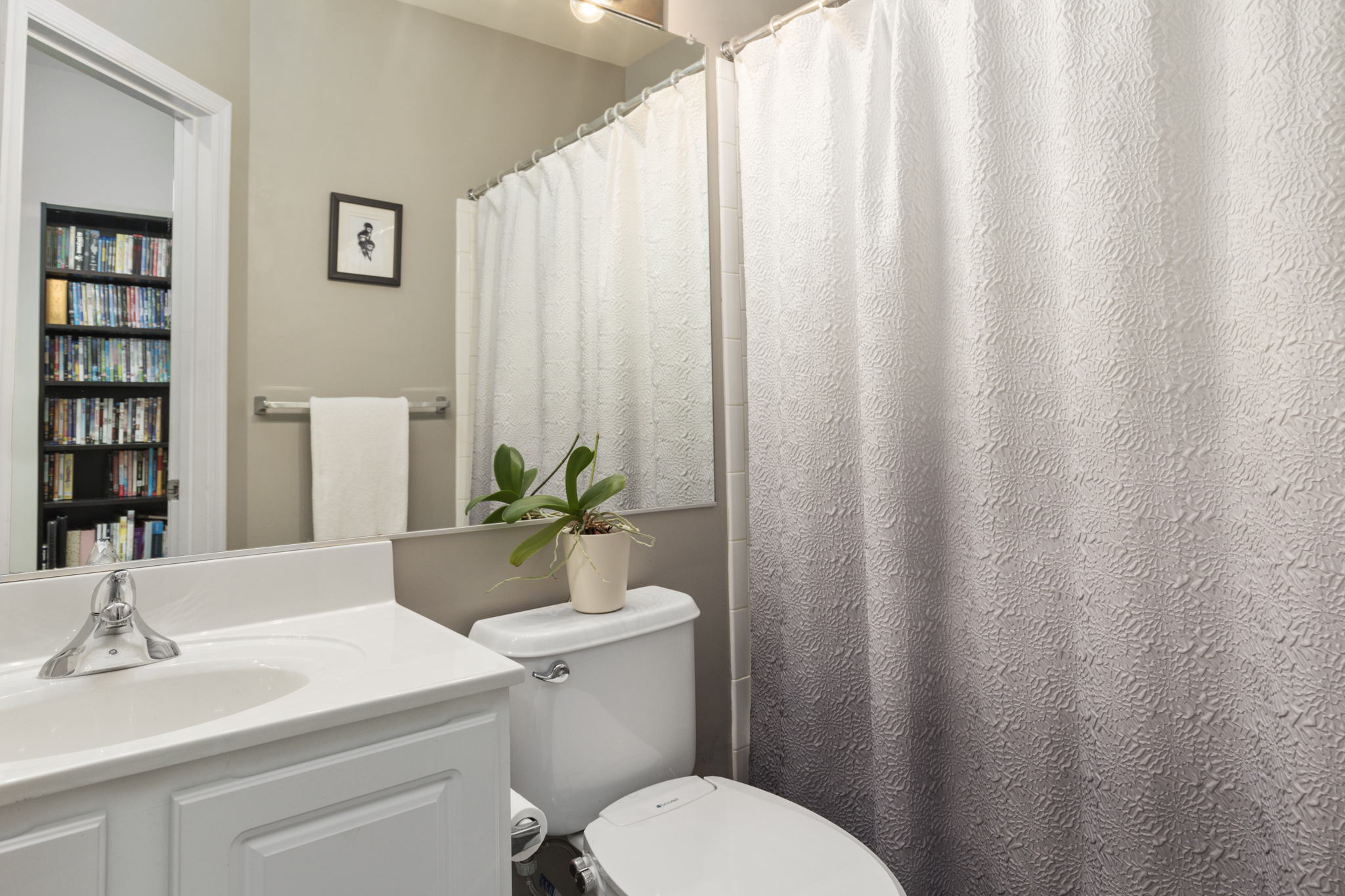 9072 Marble Falls Ct, Bristow, VA 20136, USA Photo 26