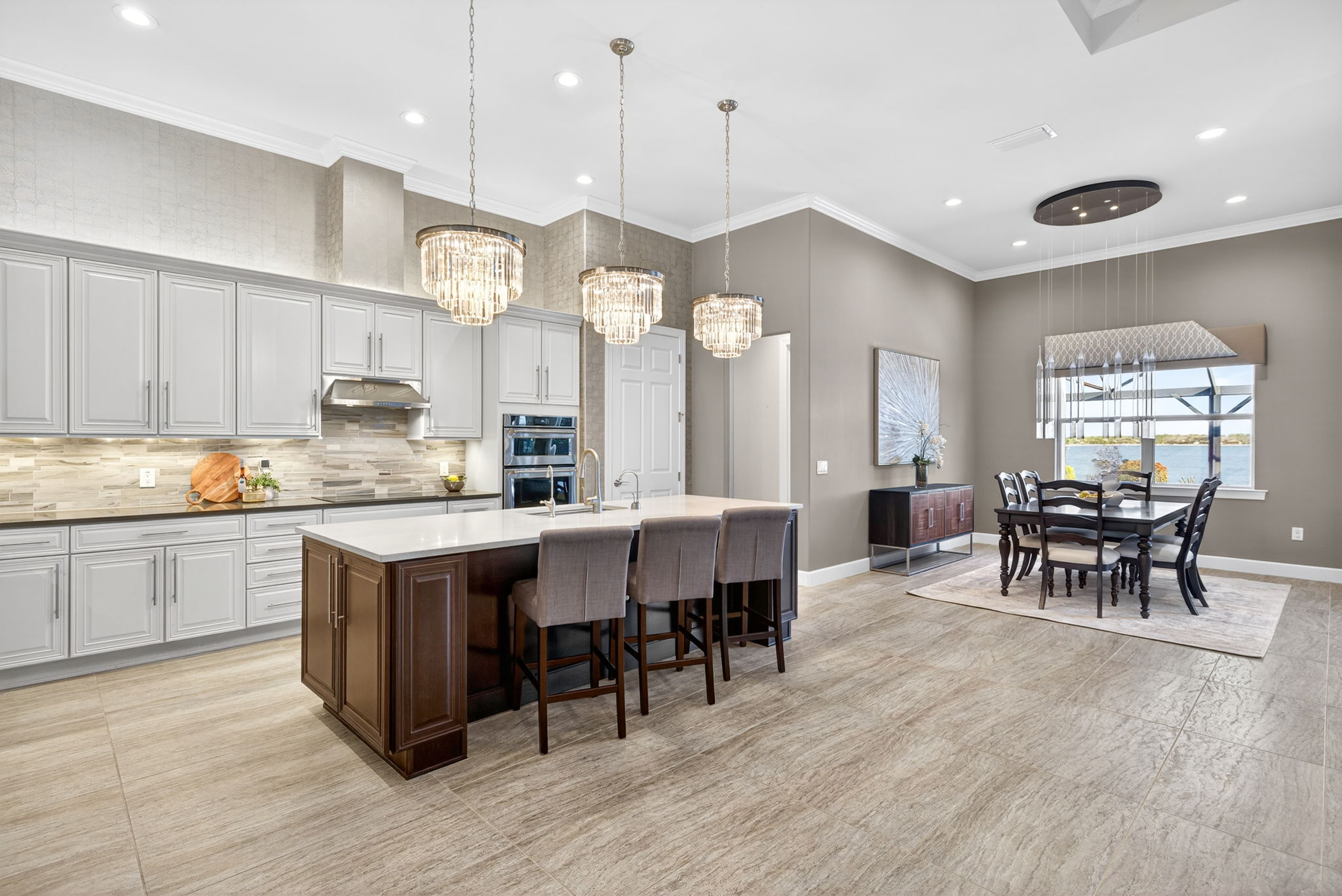 Breakfast Bar 1 of 2