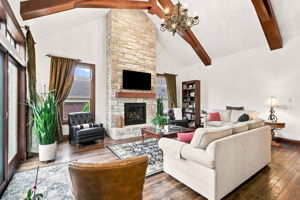  Photo 39