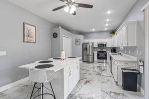 Birmingham Ave-S0109-010.jpg