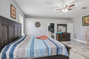 Birmingham Ave-S0109-017.jpg
