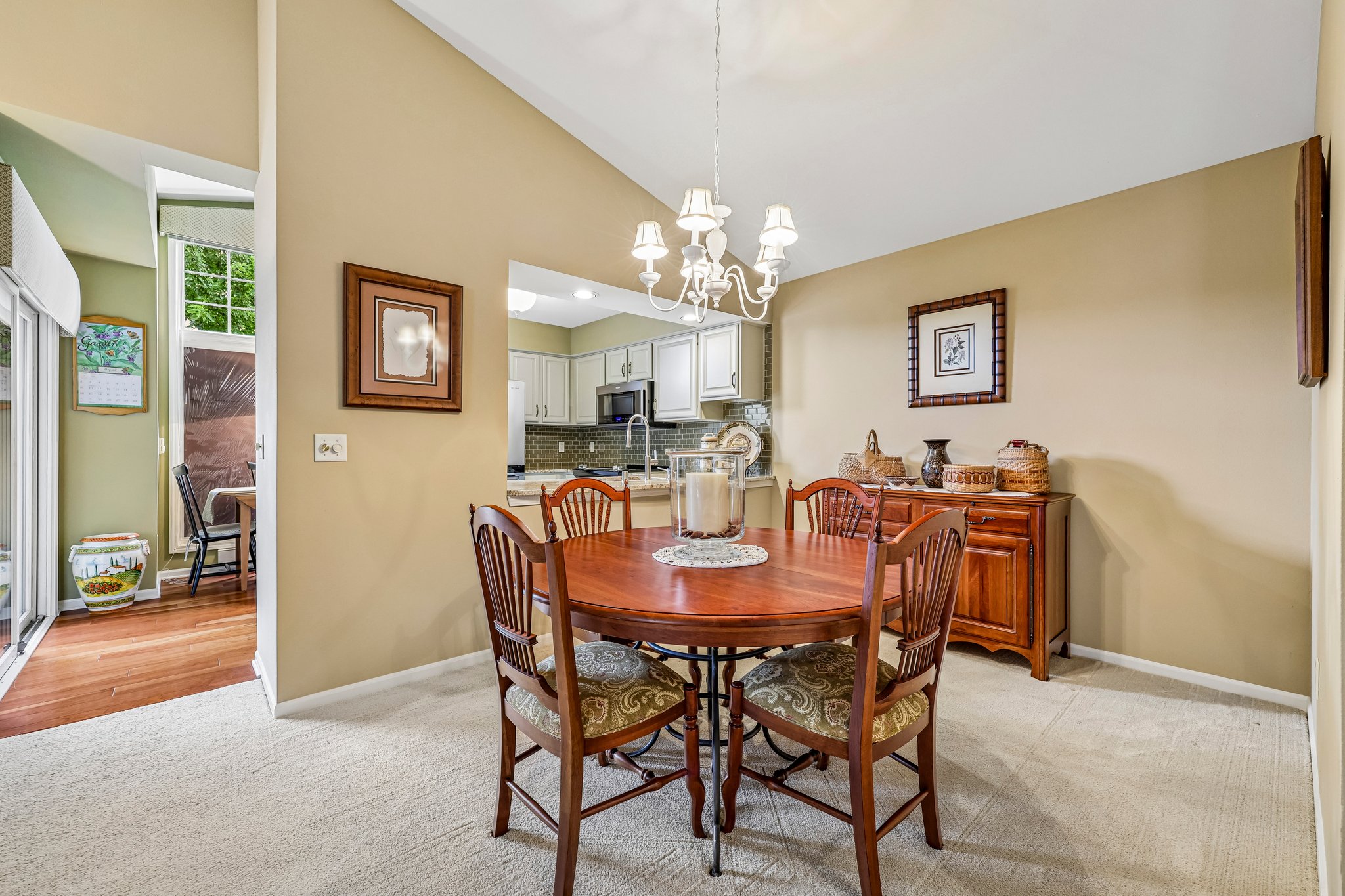 Westlake Dr-S1108-012.jpg