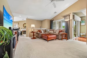 Westlake Dr-S1108-006.jpg