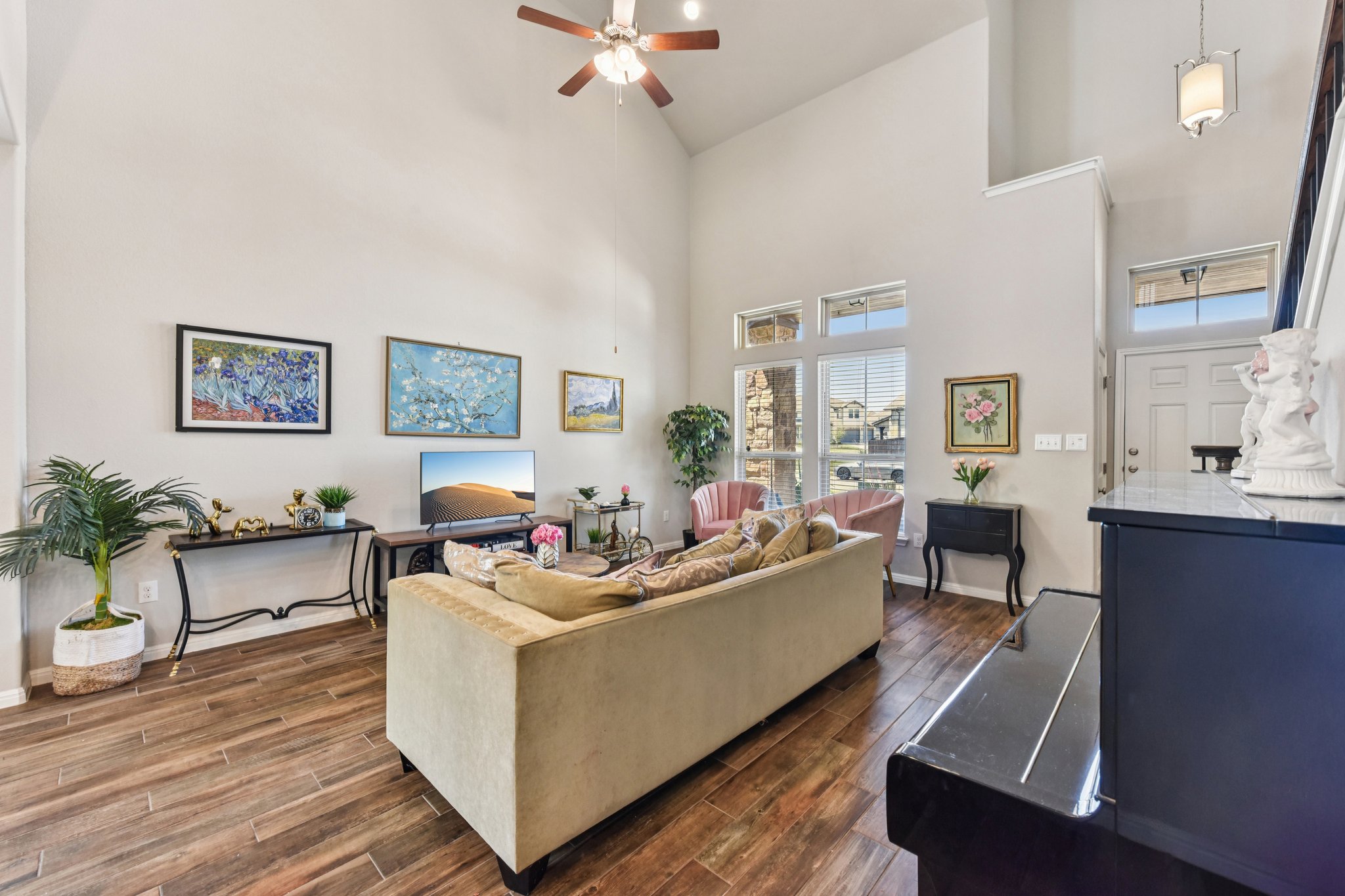 Goldilocks Ln-S2503-007.jpg