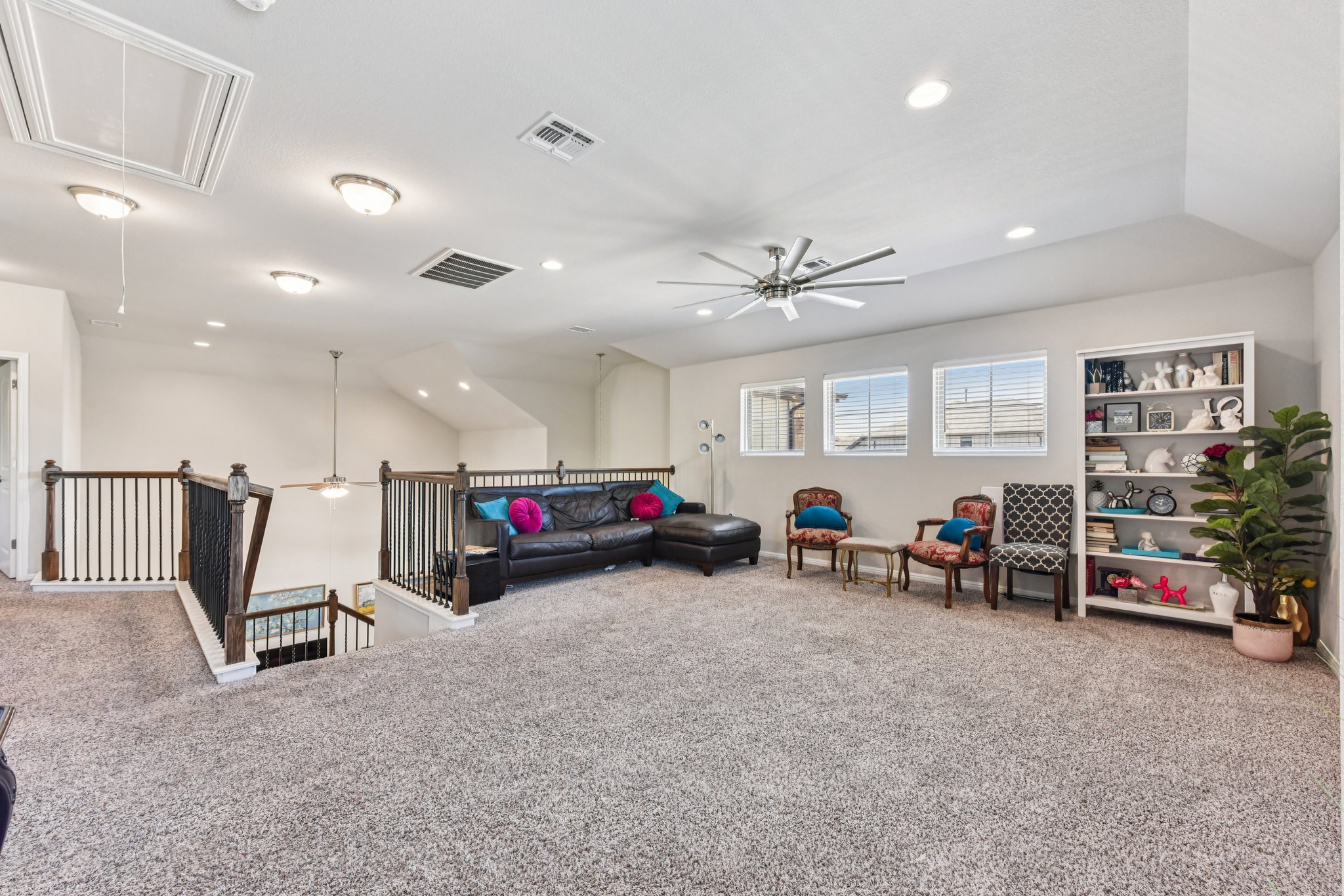 Goldilocks Ln-S2503-025.jpg