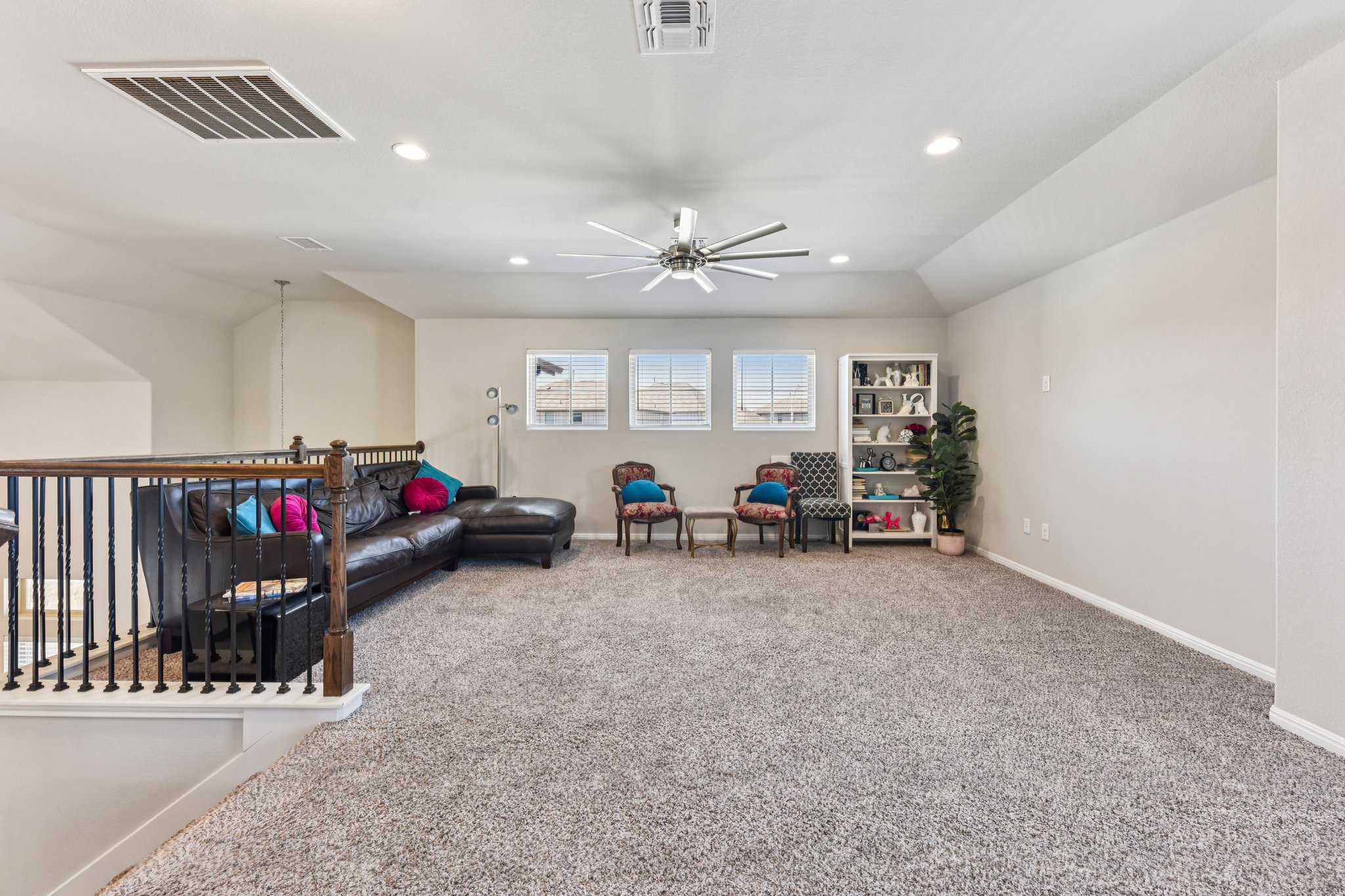 Goldilocks Ln-S2503-027.jpg