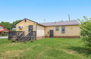 25-Exterior Back