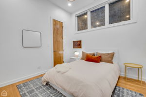 908 N Hermitage Ave 1_023