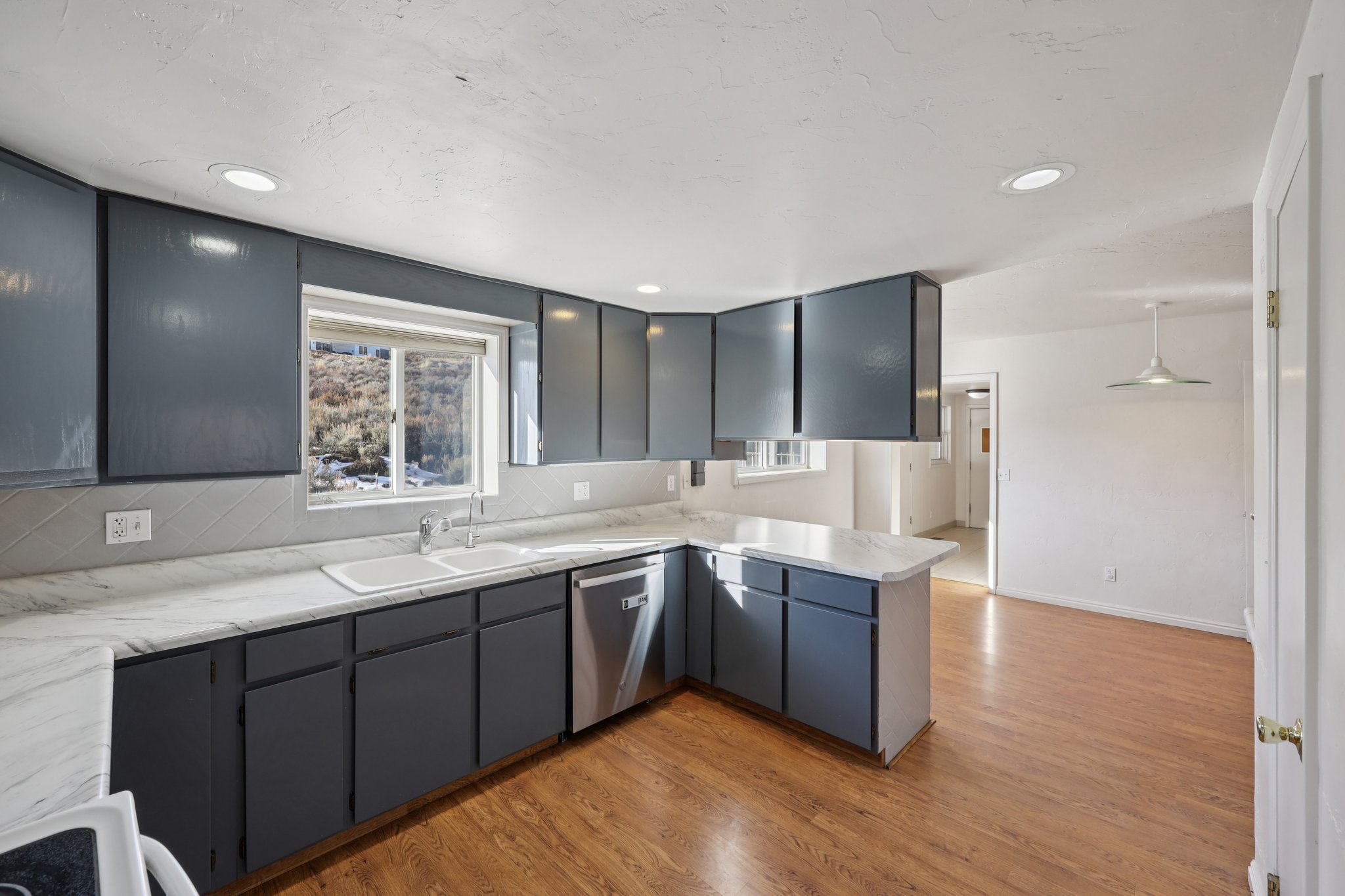 Silver Sage Dr-L1212-009.jpg