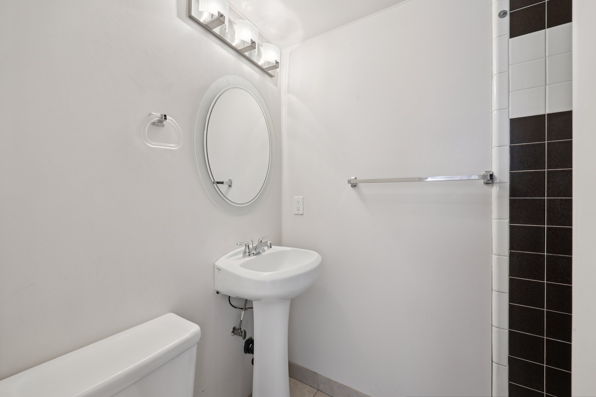 Silver Sage Dr-L1212-016.jpg