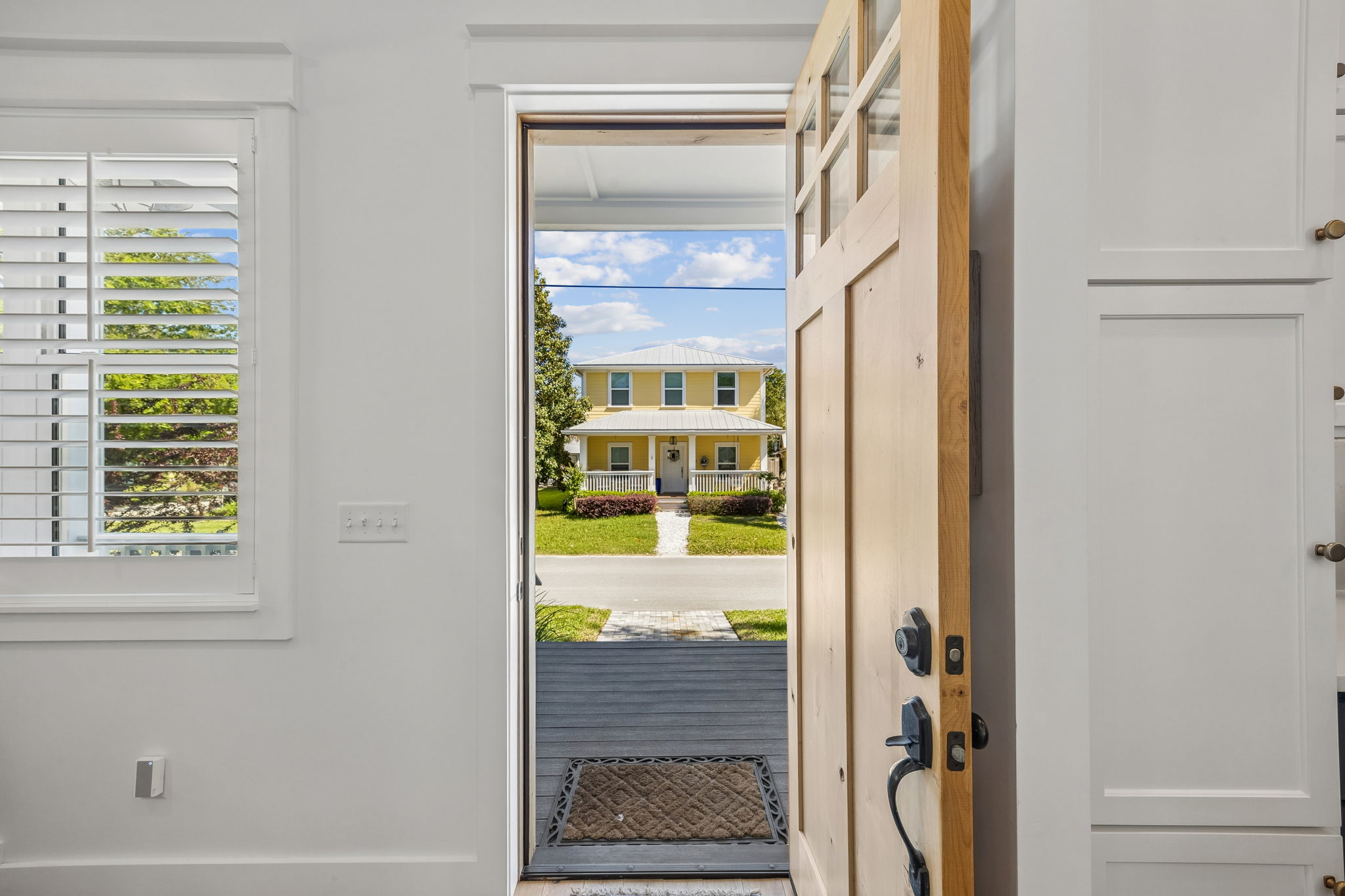 Front Entry Detail