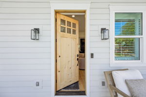 Front Entry Detail