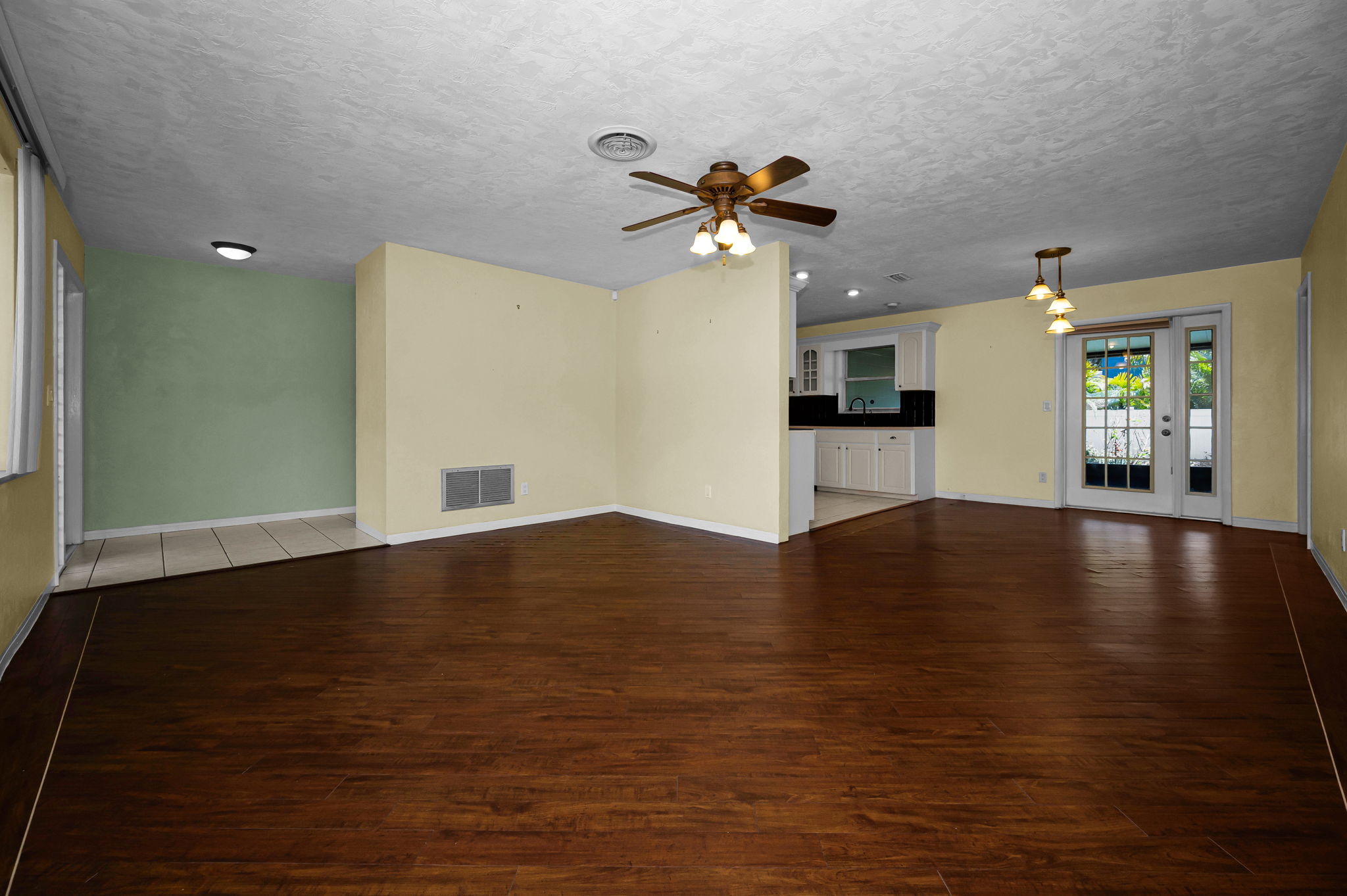 Living Room3