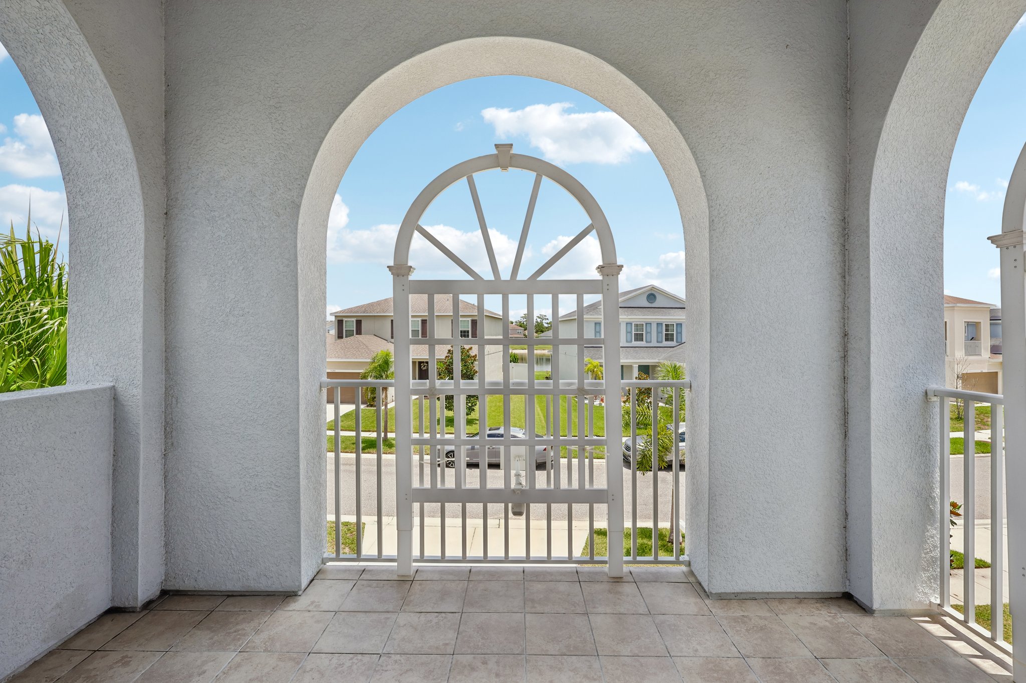 Spruce Creek Cir-S2407-046.jpg